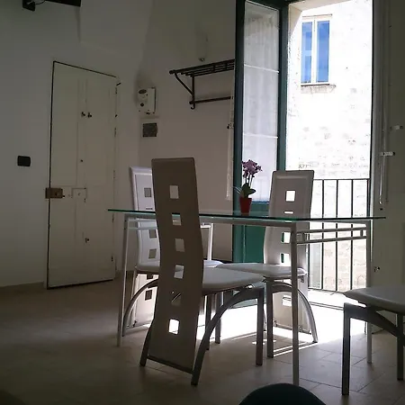 Corte Regina Isabella Apartamento