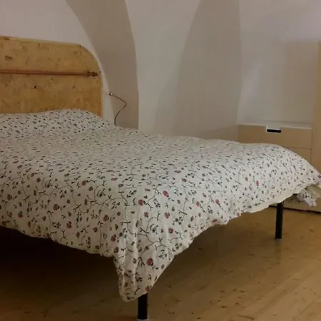 Corte Regina Isabella Lecce