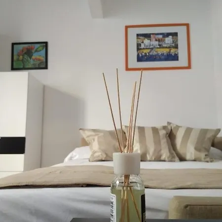 Corte Regina Isabella Apartamento