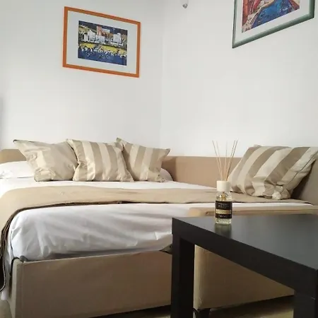 Corte Regina Isabella * Lecce