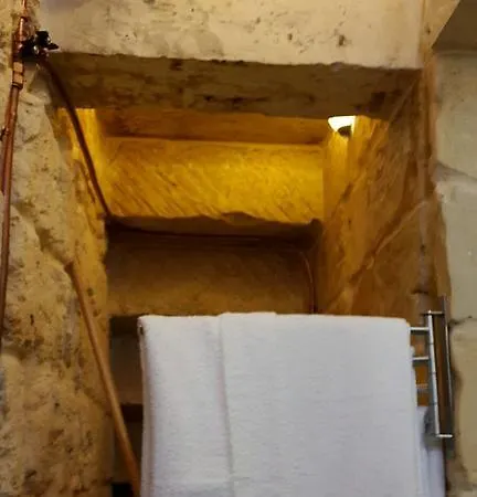 Corte Regina Isabella *