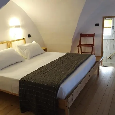 Corte Regina Isabella Apartment *