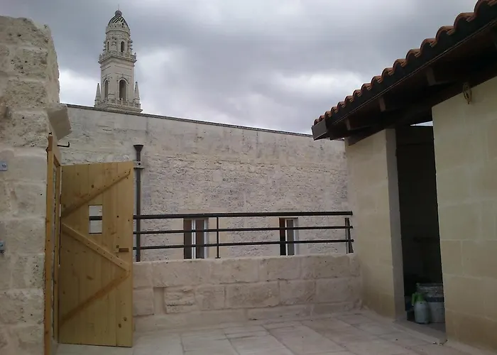 Corte Regina Isabella * Lecce