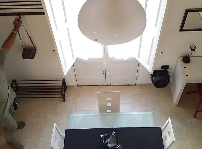 Corte Regina Isabella Lecce